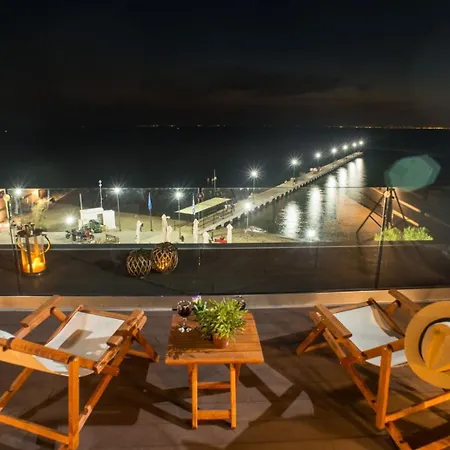 Vento Di Mare Apartament Peraía